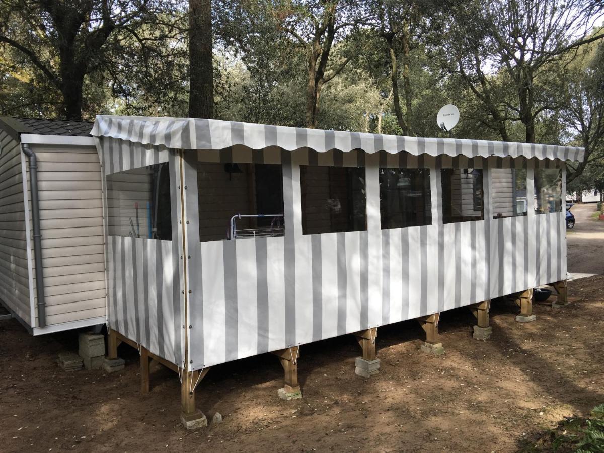Mobilhome Familial 6 A 7 P 3 Chambres 42 M2 Saint Brevin Les Pierres Couchees Exterior photo
