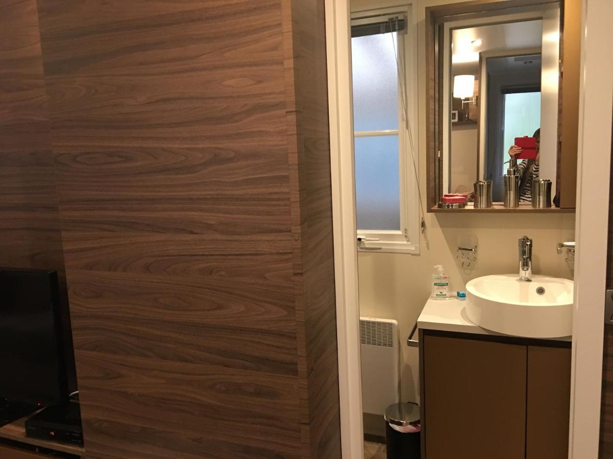 Mobilhome Familial 6 A 7 P 3 Chambres 42 M2 Saint Brevin Les Pierres Couchees Exterior photo